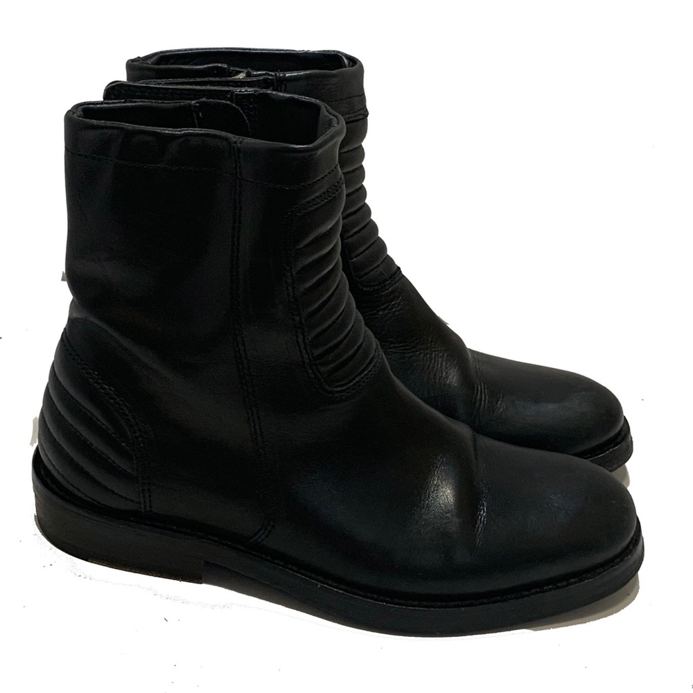6 / Surface to Air Black Combat Boots